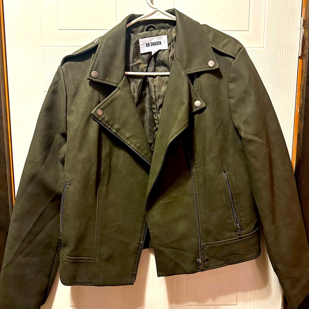 BB Dakota olive green faux leather moto jacket